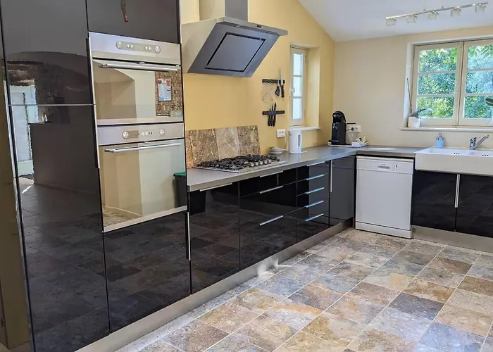 Holiday home Bienvenue Au Barail, Maison En Pleine Nature Serigne