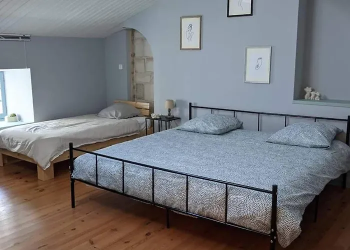 Holiday home Bienvenue Au Barail, Maison En Pleine Nature Serigne